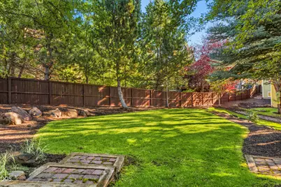 1177 NW 18th Street, Bend, OR 97703 - Photo 49