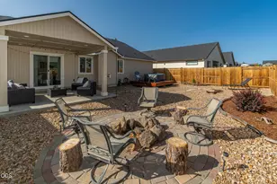 1822 W Kallberg Ave, Sisters, OR 97759 - Photo 21