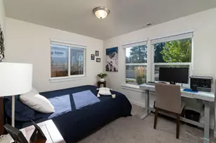 1822 W Kallberg Ave, Sisters, OR 97759 - Photo 15
