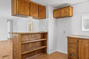 3555 S Pacific Hwy, Medford, OR 97501 - Photo 7
