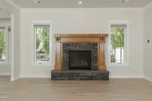 4007 Shamrock Dr, Medford, OR 97504 - Photo 13