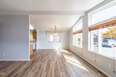 2372 Sequoia Court, Grants Pass, OR 97527 - Photo 9