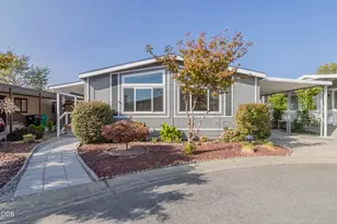 2372 Sequoia Ct, Grants Pass, OR 97527 - Photo 3