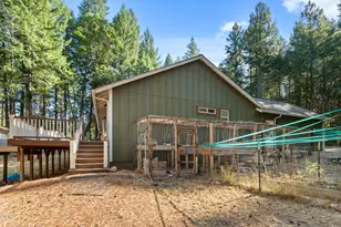 200 Harlow Way, Cave Junction, OR 97523 - Photo 29