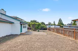 197 Alder Ln, Ashland, OR 97520 - Photo 23