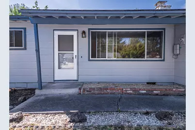 1340 Siskiyou Boulevard, Medford, OR 97504 - Photo 3