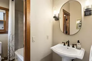 61583 Tam McArthur Loop, Bend, OR 97702 - Photo 33