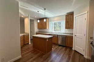 12753 Beechwood Dr, La Pine, OR 97739 - Photo 17