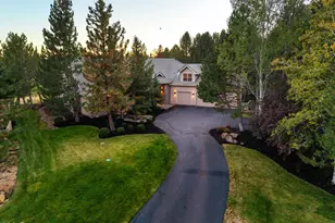 19309 Soda Springs Dr, Bend, OR 97702 - Photo 71