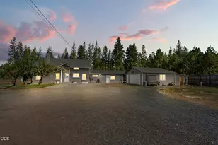 710 Garner Rd, Cave Junction, OR 97523 - Photo 47