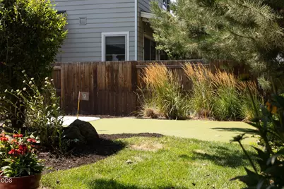 63154 Iner Loop, Bend, OR 97701 - Photo 23