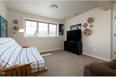 63154 Iner Loop, Bend, OR 97701 - Photo 21