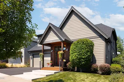 63154 Iner Loop, Bend, OR 97701 - Photo 3