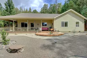 665 Winona Rd, Grants Pass, OR 97526 - Photo 11