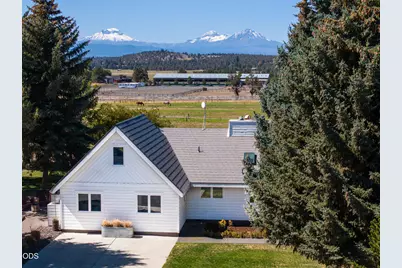 66300 White Rock Loop, Bend, OR 97703 - Photo 17