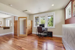 123 Monterey Dr, Medford, OR 97504 - Photo 11