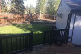 19968 Terrace Ln, Bend, OR 97702 - Photo 5