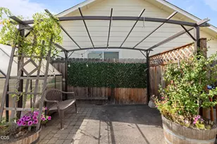 1643 Jessica Cir, Central Point, OR 97502 - Photo 25