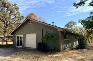 6701 Tunnel Loop Rd, Grants Pass, OR 97526 - Photo 7