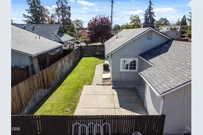 761 Hazel Street, Central Point, OR 97502 - Photo 25