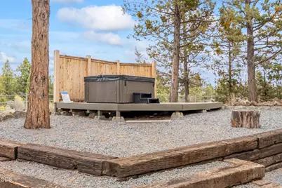 63710 Scenic Dr Drive, Bend, OR 97703 - Photo 27