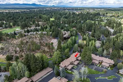 61875 Broken Top Drive #APT 29, Bend, OR 97702 - Photo 33