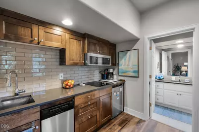 61875 Broken Top Drive #APT 29, Bend, OR 97702 - Photo 27