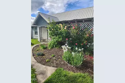 247 Berrydale Avenue, Medford, OR 97501 - Photo 31