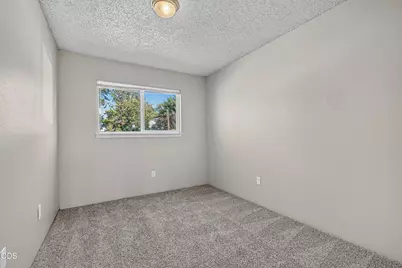 1800 Crater Lake Avenue #29, Medford, OR 97504 - Photo 21