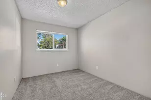 1800 Crater Lake Ave, Medford, OR 97504 - Photo 21