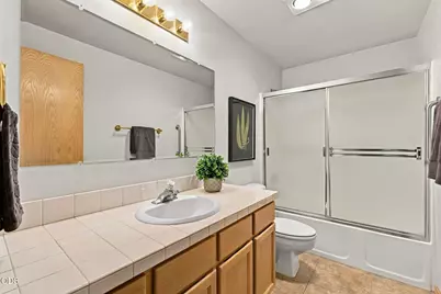 3810 SW Volcano Place, Redmond, OR 97756 - Photo 13