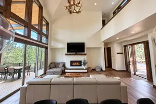 57624 Red Alder Ln, Bend, OR 97707 - Photo 3
