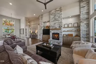 883 Highland View Loop, Redmond, OR 97756 - Photo 21