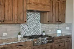 883 Highland View Loop, Redmond, OR 97756 - Photo 29