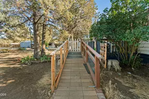 5262 S E Sioux Loop, Prineville, OR 97754 - Photo 5