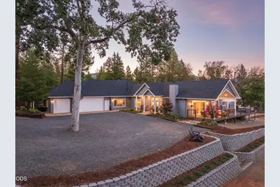 145 Lomas Road, Jacksonville, OR 97530 - Photo 1