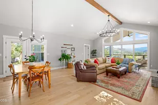 145 Lomas Rd, Jacksonville, OR 97530 - Photo 7