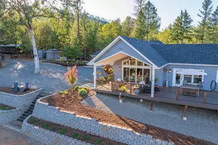 145 Lomas Rd, Jacksonville, OR 97530 - Photo 39