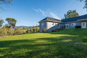 145 Lomas Rd, Jacksonville, OR 97530 - Photo 49