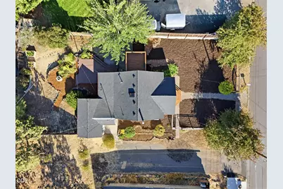 504 NE Dekalb Avenue, Bend, OR 97701 - Photo 37