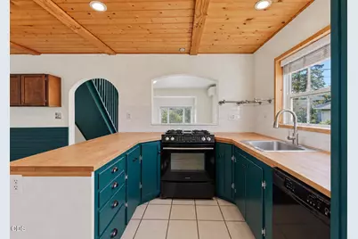 504 NE Dekalb Avenue, Bend, OR 97701 - Photo 9