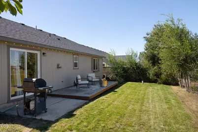 2721 NE 6th Drive, Redmond, OR 97756 - Photo 27