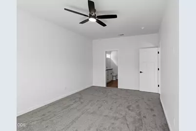 777 Kendall Drive, Grants Pass, OR 97527 - Photo 9
