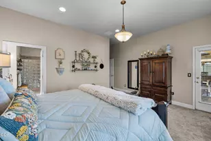 954 Yosemite Falls Dr, Redmond, OR 97756 - Photo 19