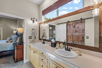 954 Yosemite Falls Drive, Redmond, OR 97756 - Photo 21