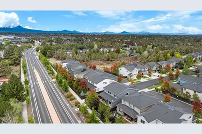 20991 NE Legend Place, Bend, OR 97701 - Photo 55
