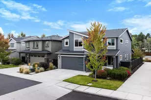 20991 NE Legend Pl, Bend, OR 97701 - Photo 53