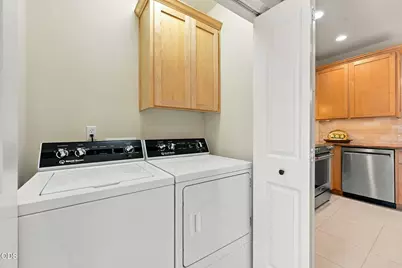 671 W Jefferson Avenue, Sisters, OR 97759 - Photo 27