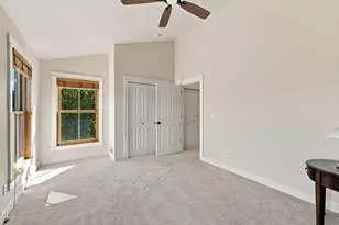 671 W Jefferson Ave, Sisters, OR 97759 - Photo 21