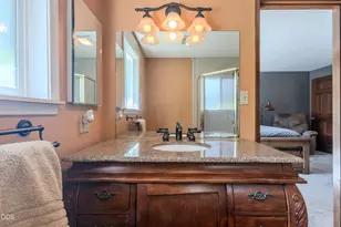 2836 Pennington Dr, Medford, OR 97504 - Photo 15